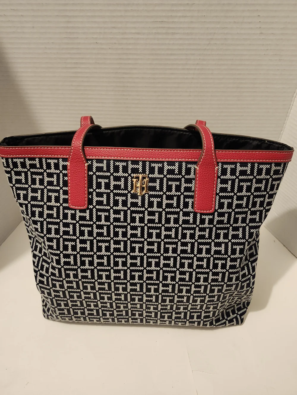 Tommy Hilfiger Beige and Navy Logo Tote with Black Trim